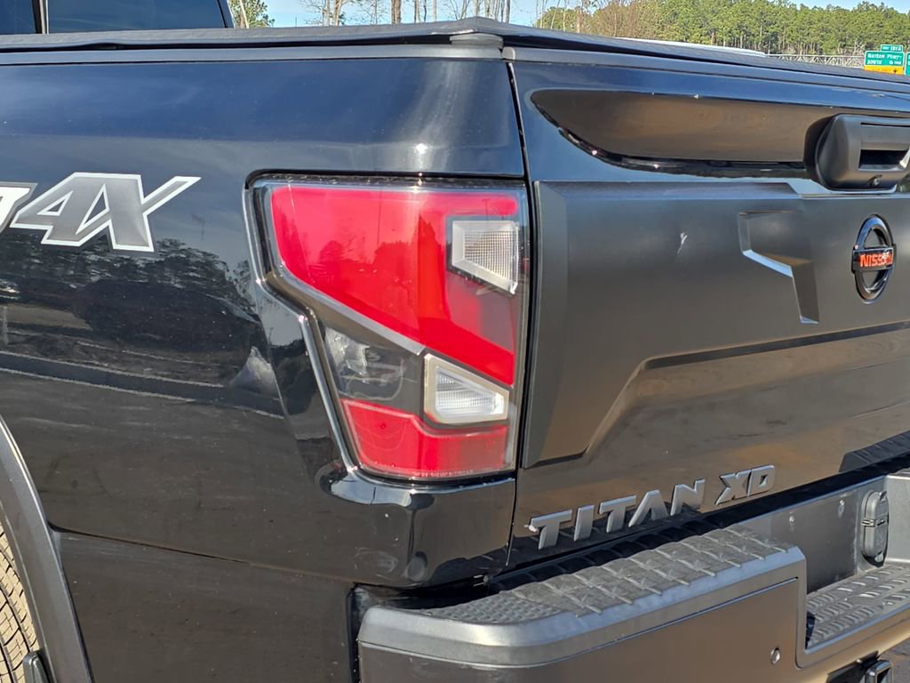 Used 2021 Nissan Titan PRO-4X w/ Pro-4x Convenience Package image 39