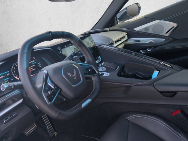 Used 2024 Chevrolet Corvette Z06 RWD image 9