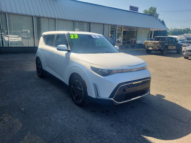 Used 2023 Kia Soul EX FWD image 5
