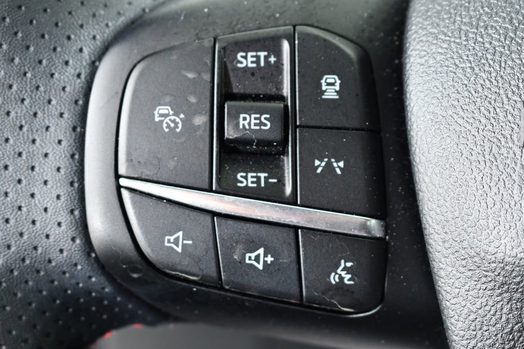 Used 2024 Ford Escape ST-Line w/ Tech Pack #1 AWD/4WD image 31