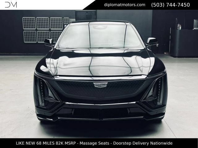 Used 2026 Cadillac Lyriq V AWD/4WD image 11