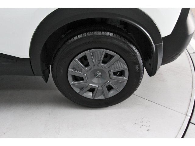 Used 2026 Nissan Kicks S w/ Charging Package FWD image 6
