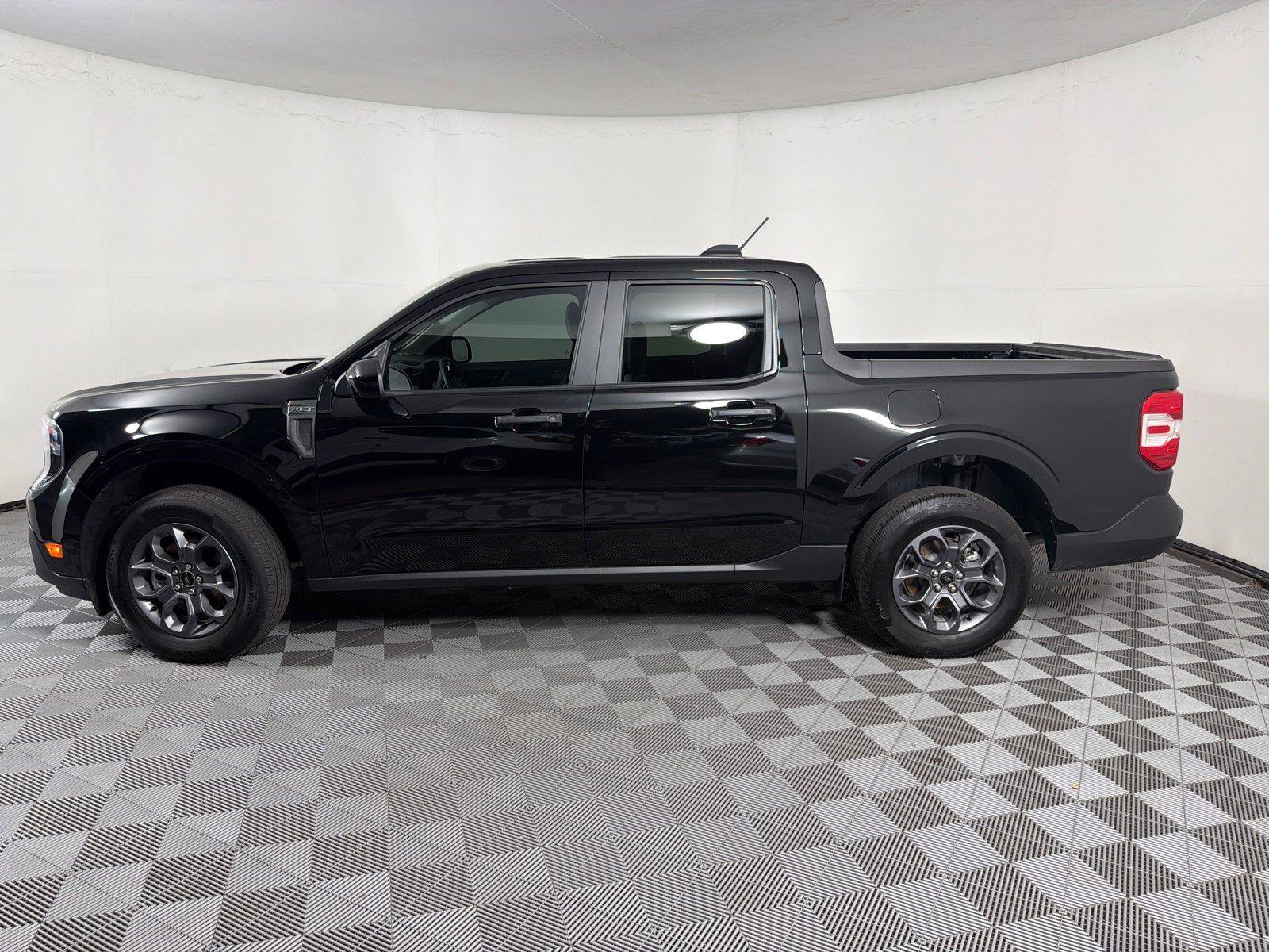 Used 2026 Ford Maverick XLT w/ XLT Luxury Package AWD/4WD image 4