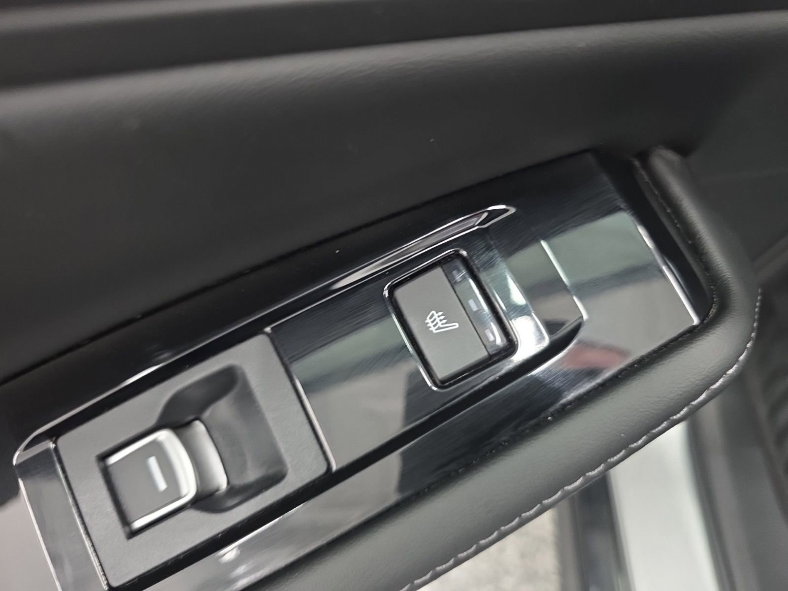 Used 2024 Honda Accord Touring image 19