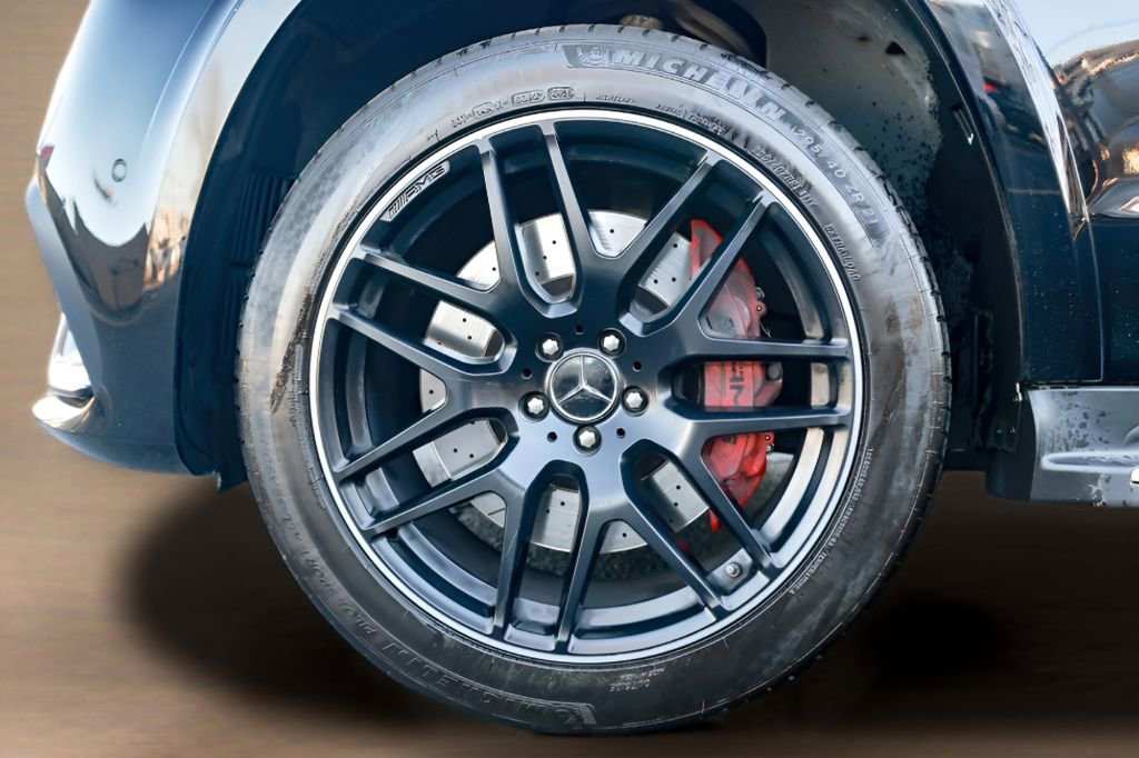 Used 2018 Mercedes-Benz GLS 63 AMG 4MATIC w/ AMG Night Styling Package image 35