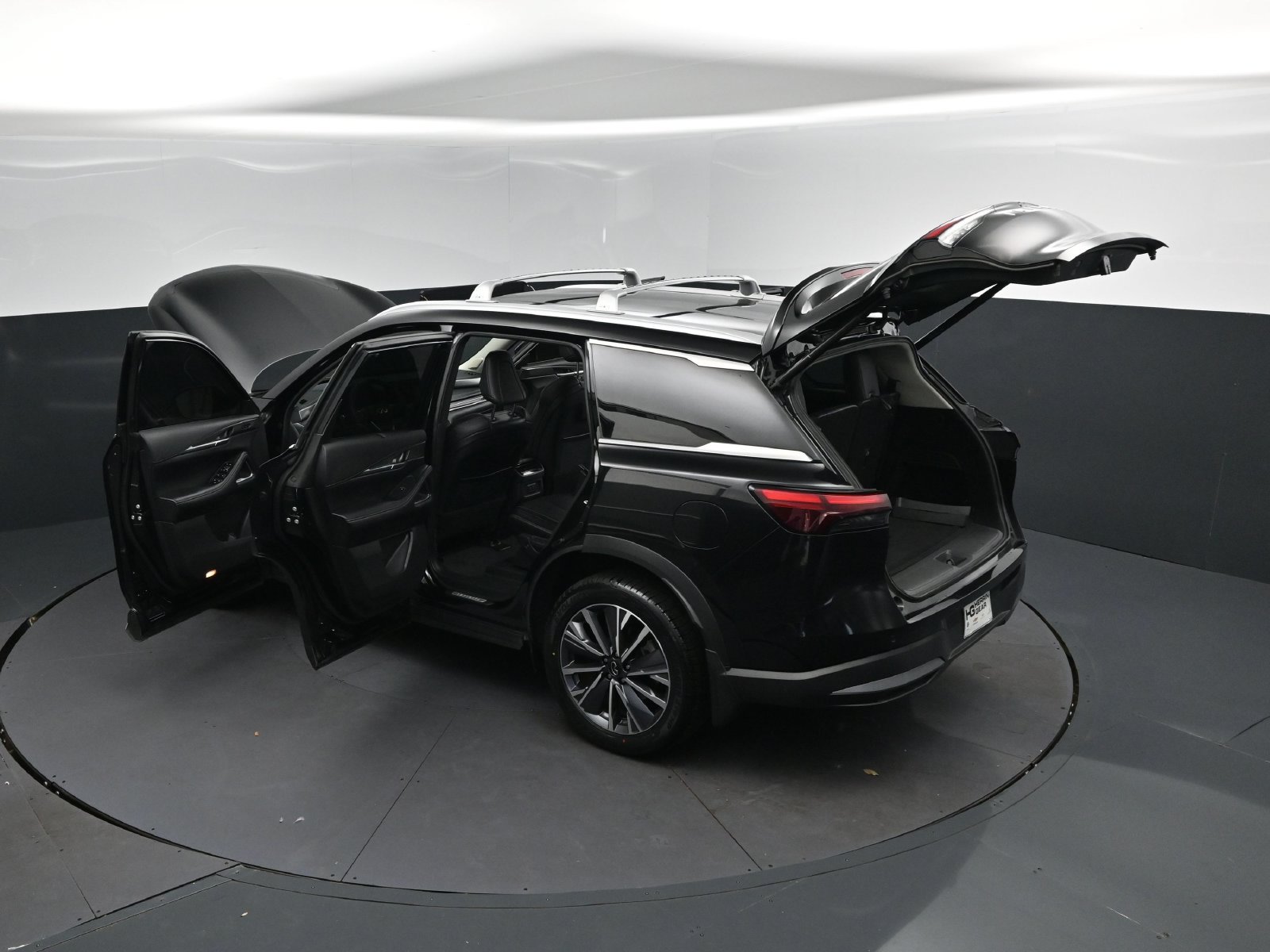 Used 2026 INFINITI QX60 Luxe w/ Cargo Package FWD image 2