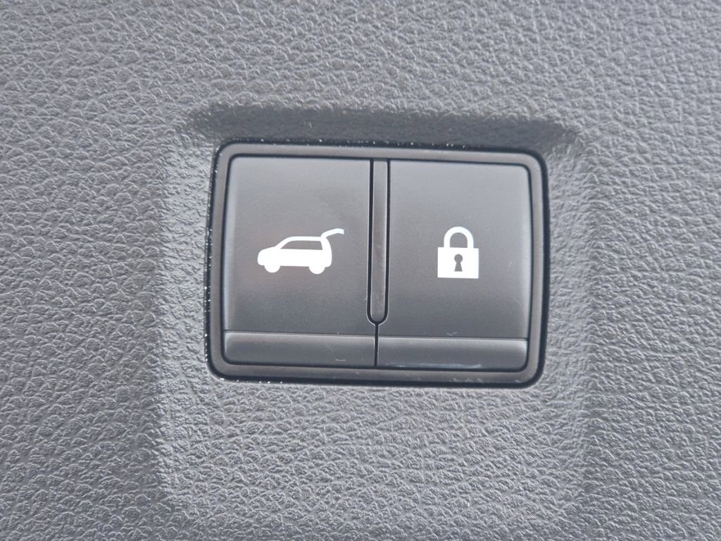 Used 2023 INFINITI QX60 Sensory w/ Cargo Package image 8