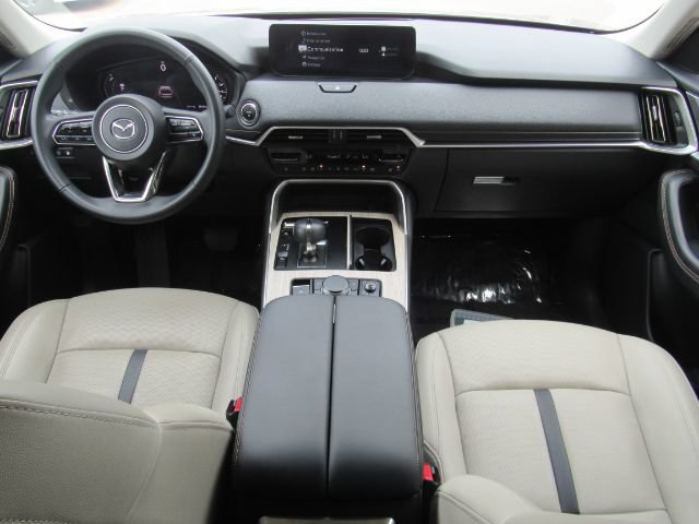 Used 2024 MAZDA CX-90 Plug-In Hybrid w/ Preferred AWD/4WD image 3