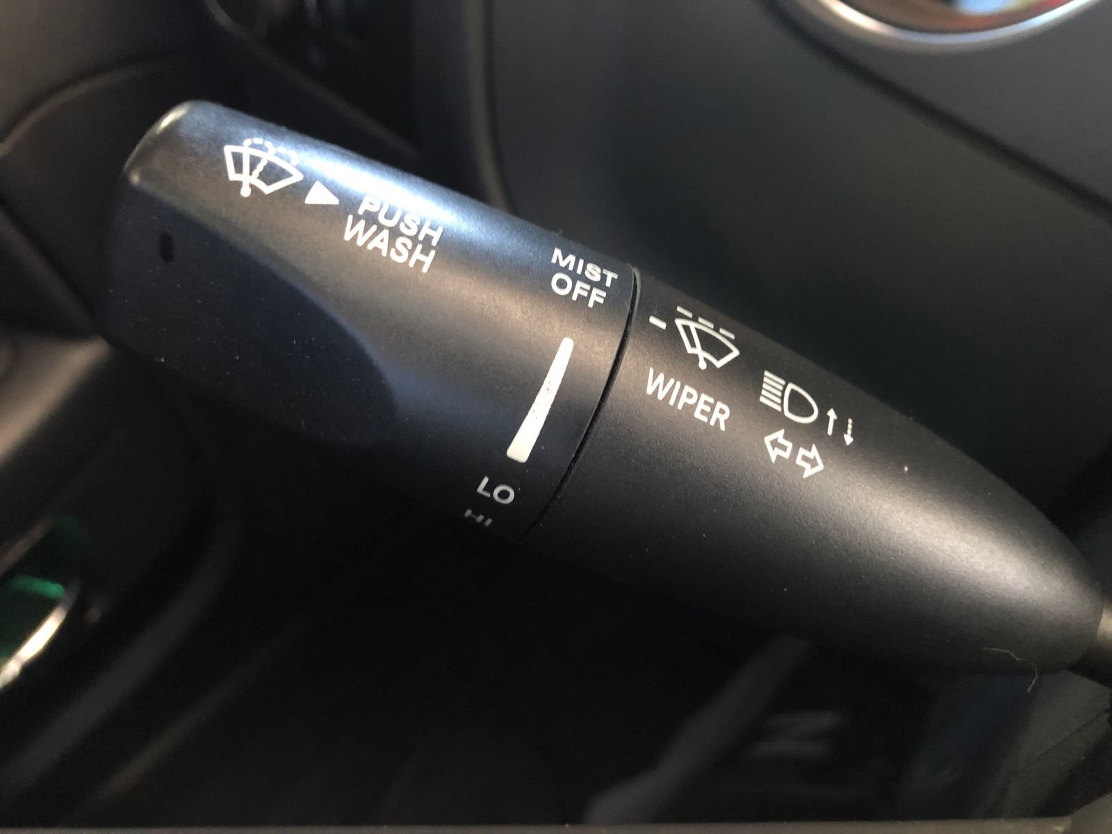 Used 2013 Dodge Challenger R/T RWD image 24