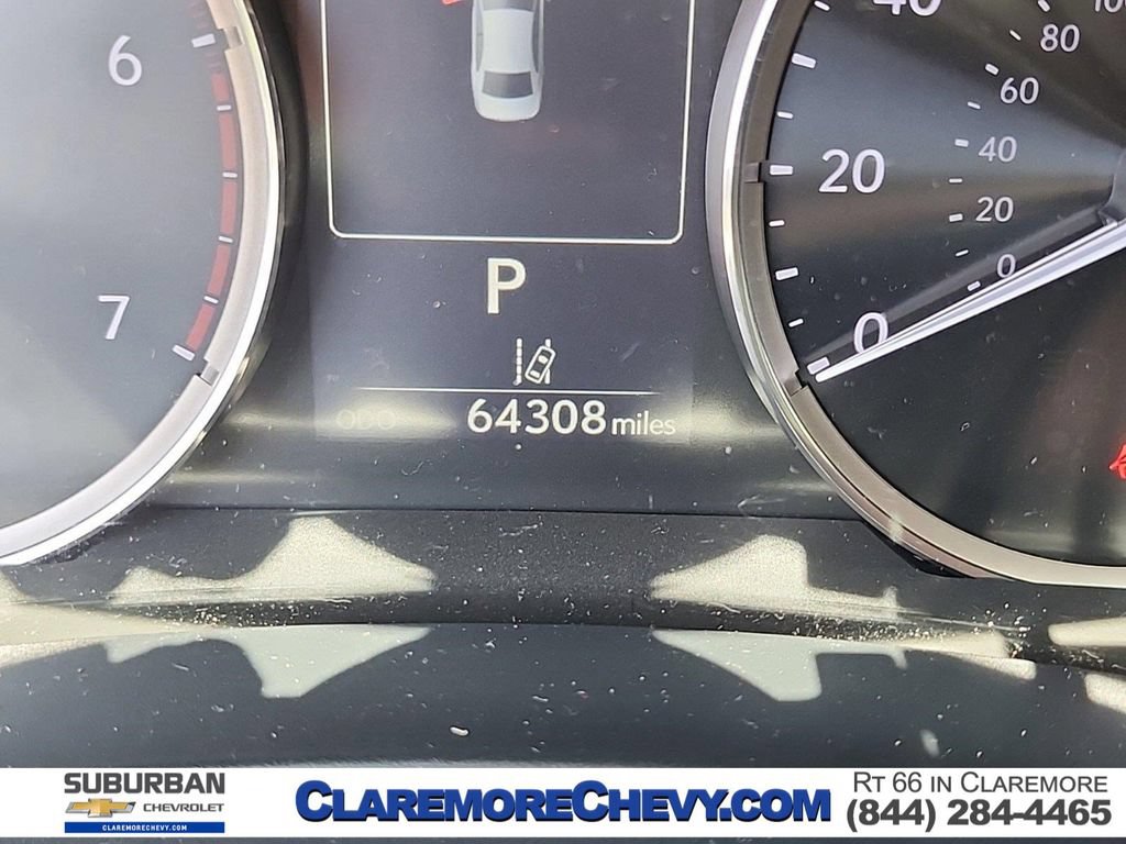 Used 2017 Lexus IS 200t RWD image 13
