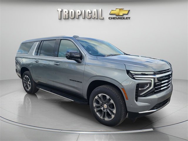 New 2026 Chevrolet Suburban LT w/ Comfort Package image 7