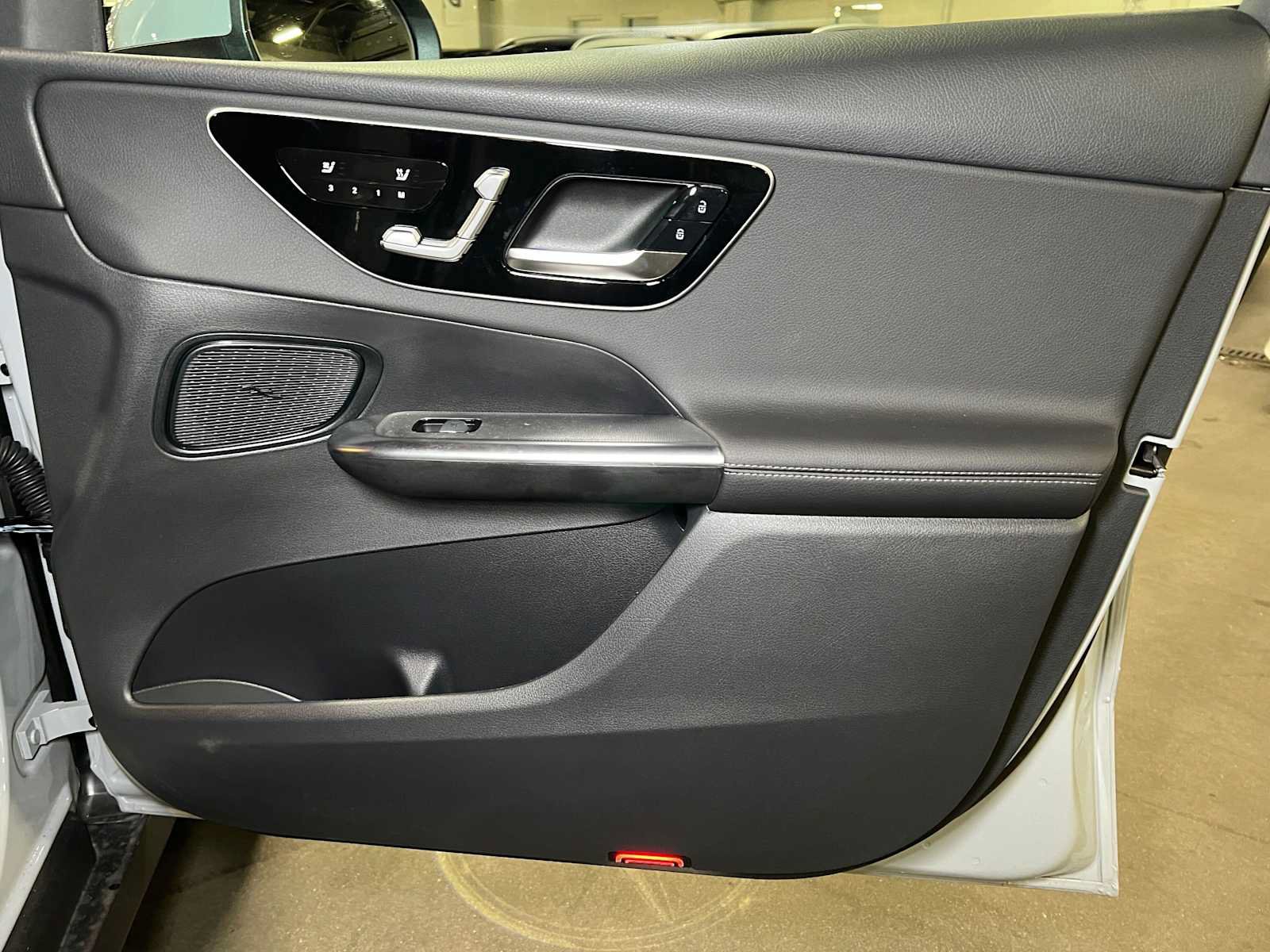 Certified 2026 Mercedes-Benz GLC 300 4MATIC image 10