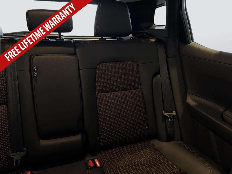 New 2026 Nissan Kicks SR w/ SR Premium Package FWD image 27