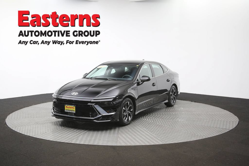Used 2025 Hyundai Sonata SEL FWD image 57