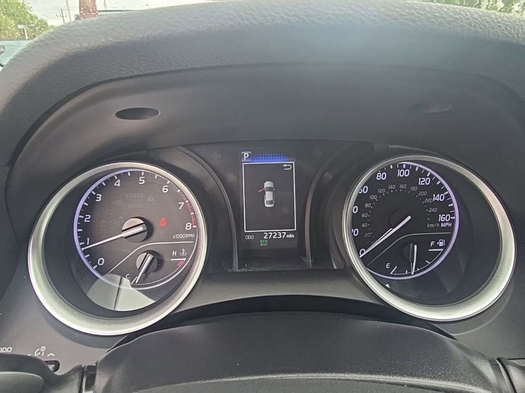 Used 2022 Toyota Camry LE FWD image 17