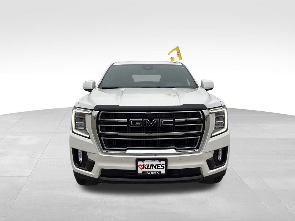 Used 2023 GMC Yukon SLT image 2