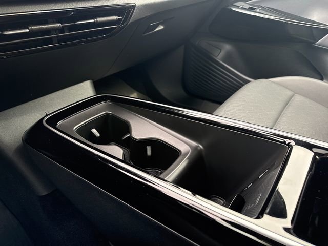 Used 2023 Volkswagen ID.4 Pro S AWD/4WD image 32