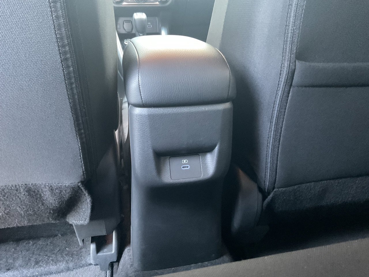 Used 2025 Nissan Versa SV w/ Trunk Package FWD image 10