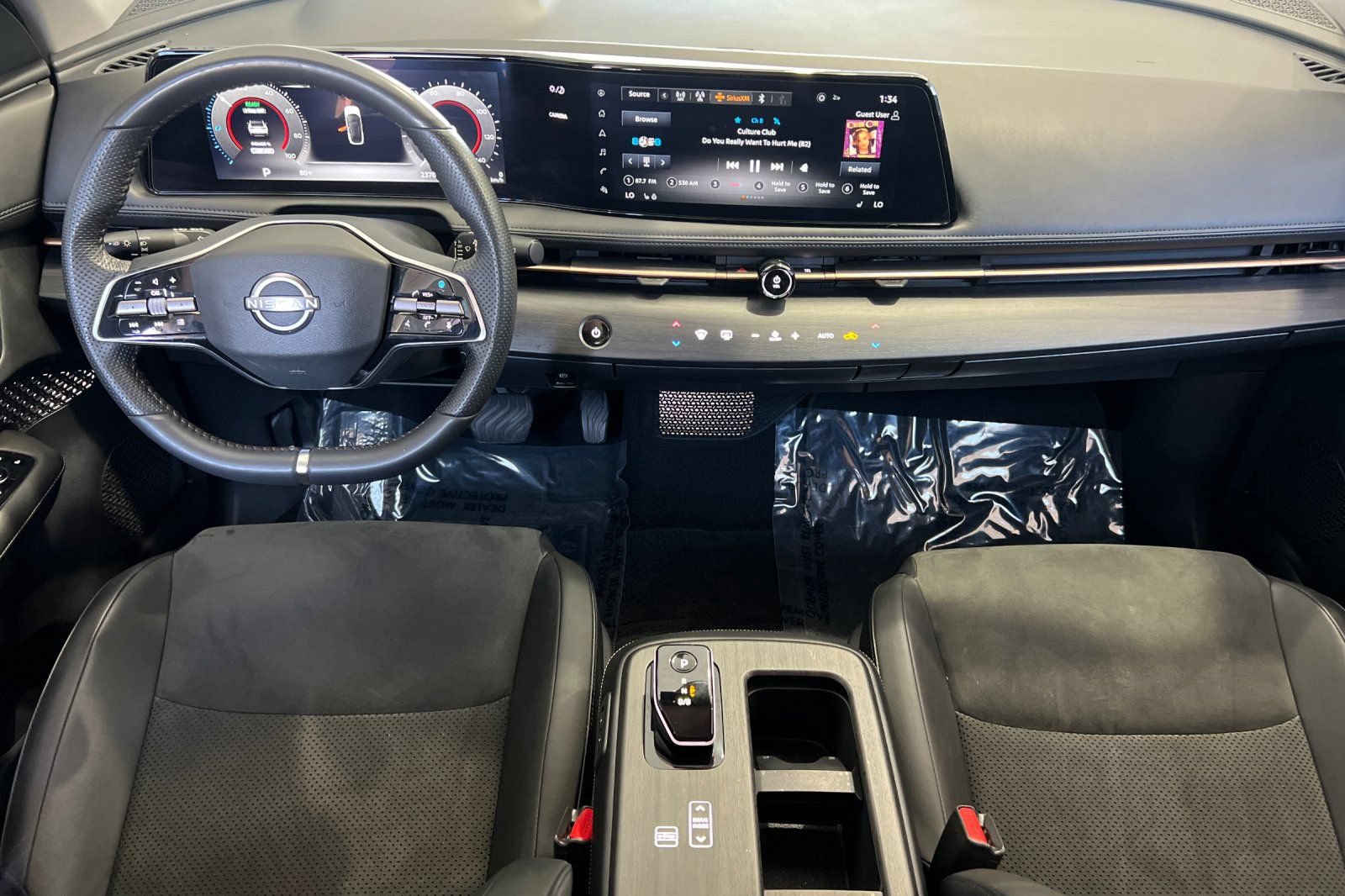 Certified 2024 Nissan Ariya FWD image 15