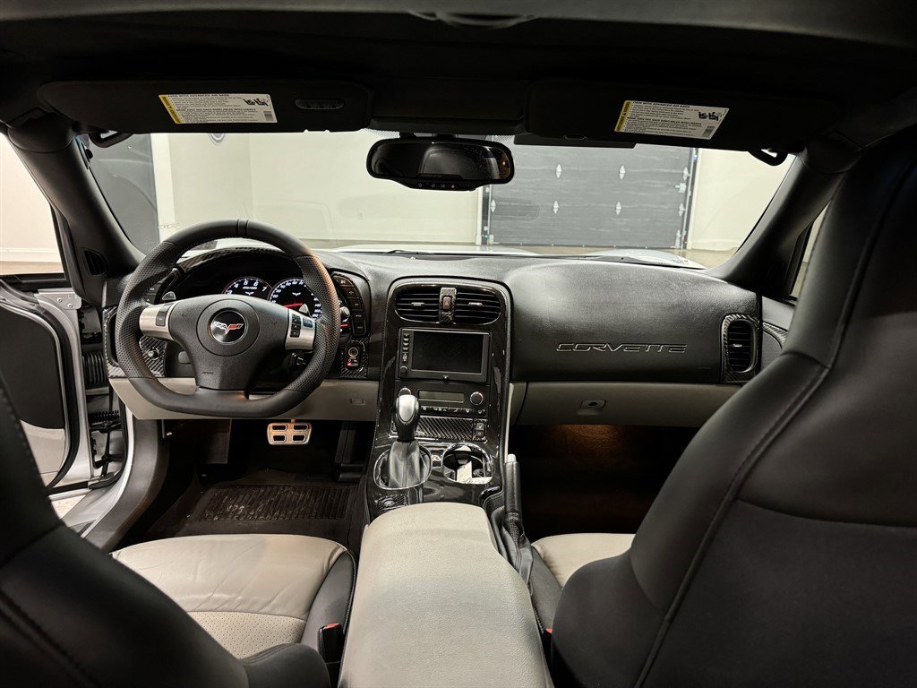 Used 2011 Chevrolet Corvette Grand Sport w/ Preferred Equipment Group image 25