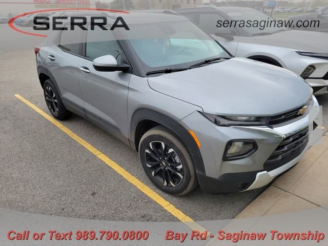Used 2023 Chevrolet TrailBlazer LT FWD image 1