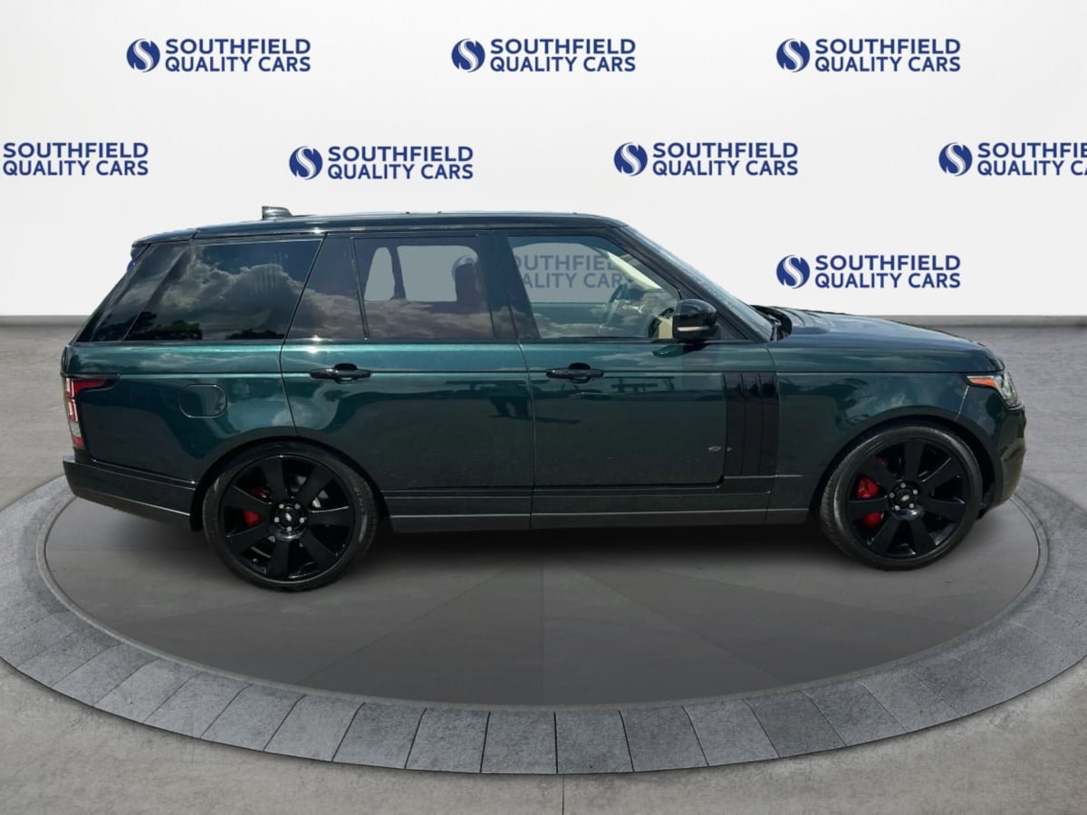 Used 2017 Land Rover Range Rover Supercharged AWD/4WD image 8