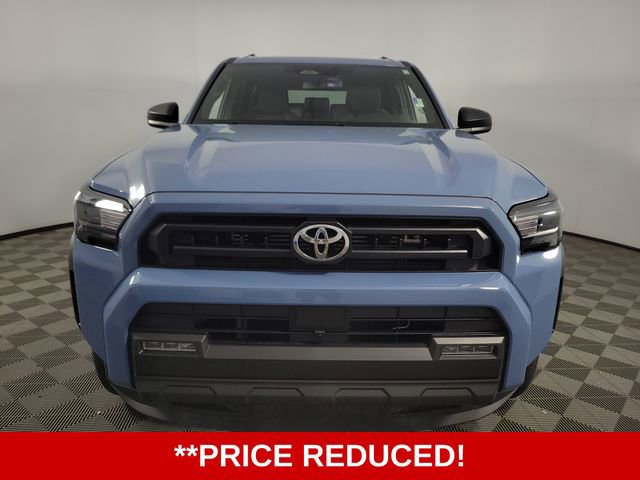 Used 2025 Toyota 4Runner SR5 image 2