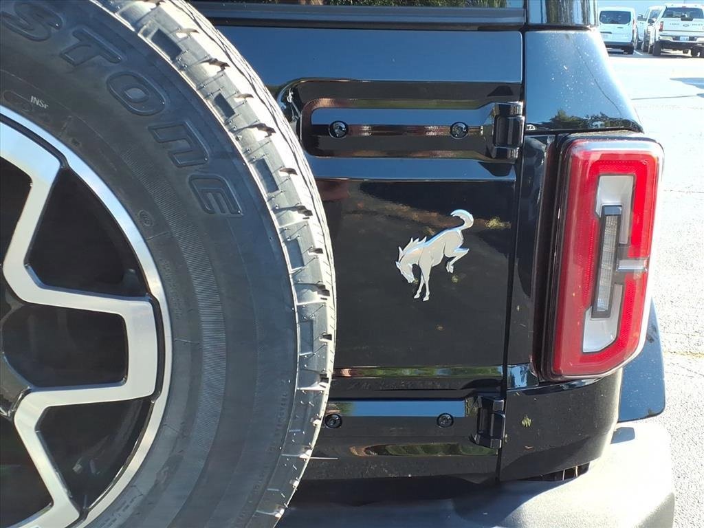 Used 2024 Ford Bronco Outer Banks image 24