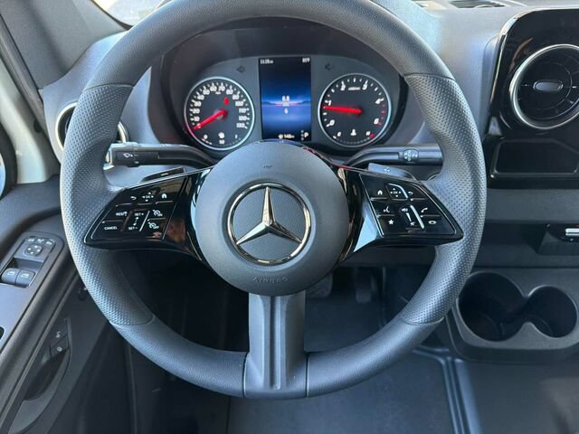 New 2026 Mercedes-Benz Sprinter 2500 image 13