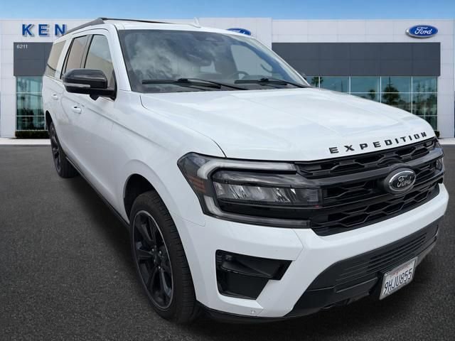 Certified 2023 Ford Expedition Max Limited AWD/4WD image 6