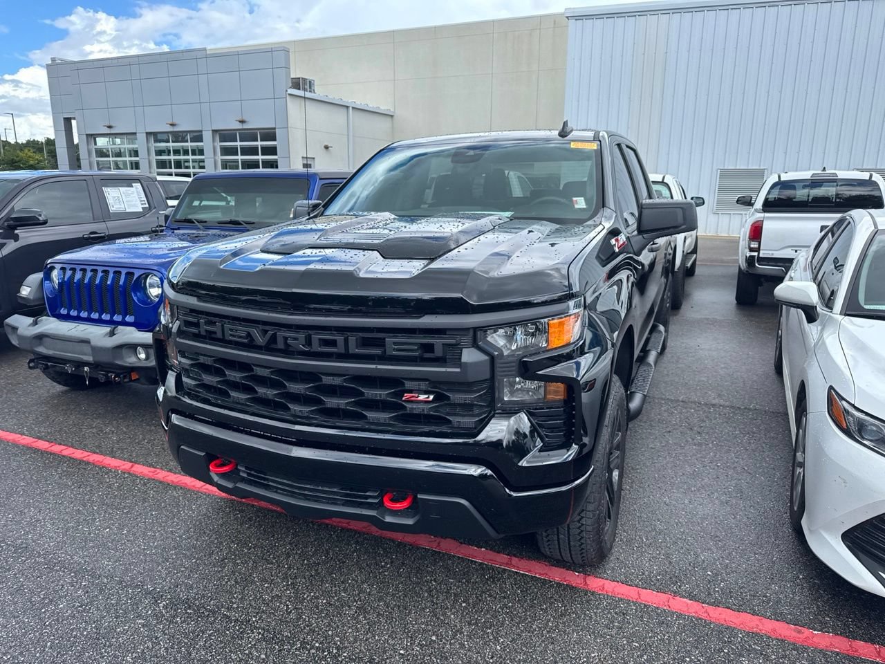 Used 2026 Chevrolet Silverado 1500 Custom Trail Boss AWD/4WD video 1