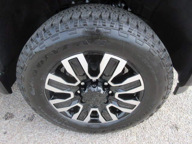 New 2026 GMC Sierra 2500 Denali Ultimate AWD/4WD image 9