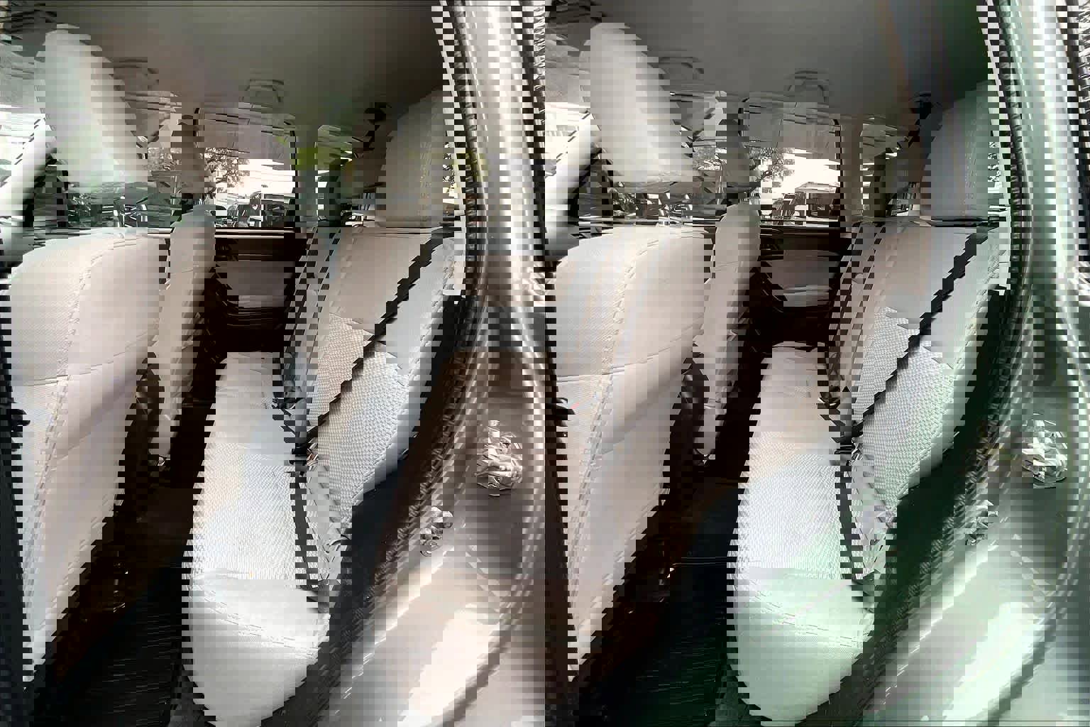 Used 2015 Subaru Forester 2.5i w/ Alloy Wheel Package image 21