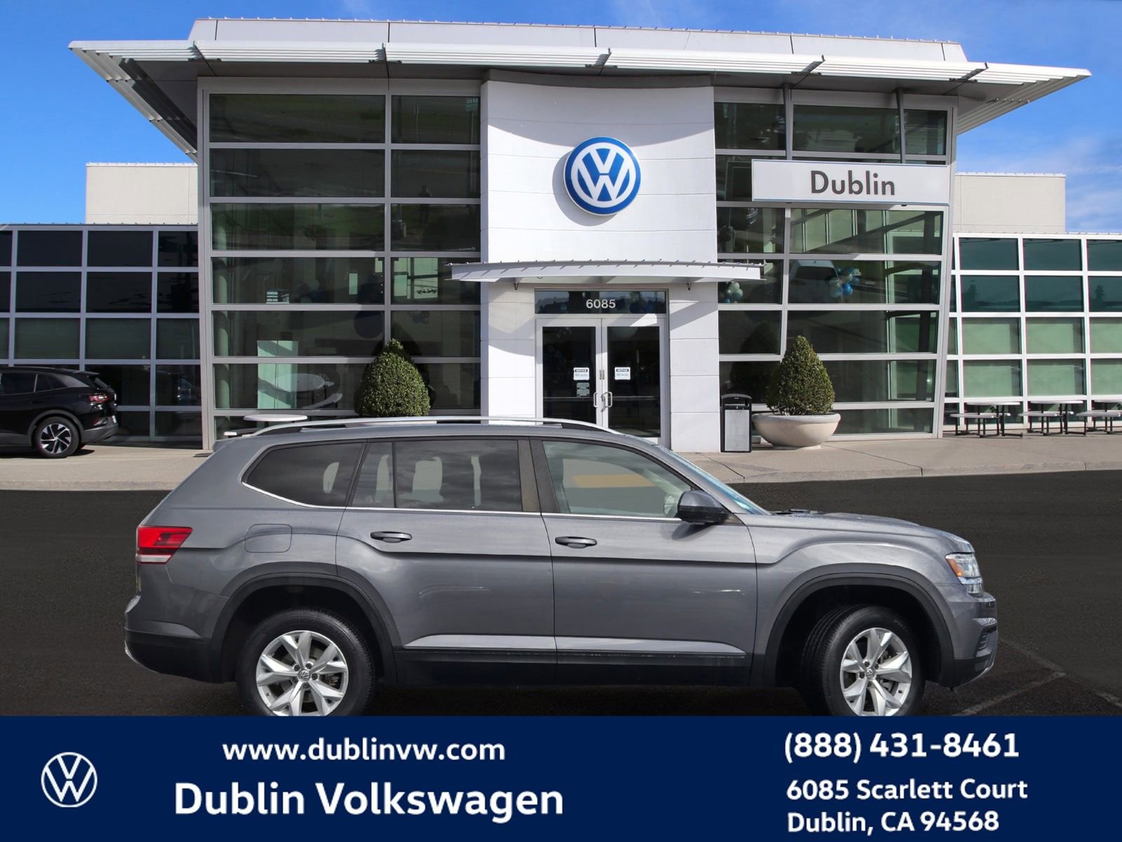 Used 2018 Volkswagen Atlas S image 3