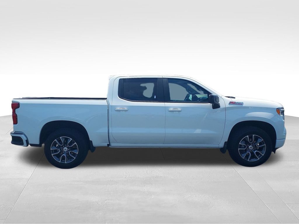 Used 2025 Chevrolet Silverado 1500 RST AWD/4WD image 6