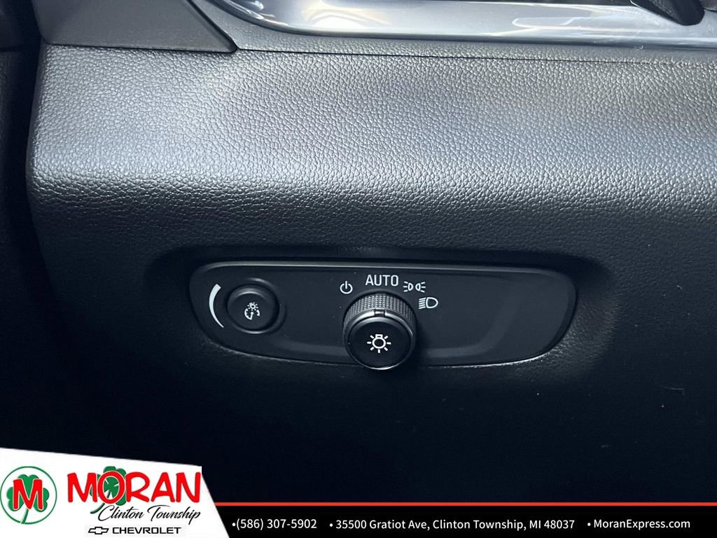 Certified 2023 Chevrolet Traverse LT image 26