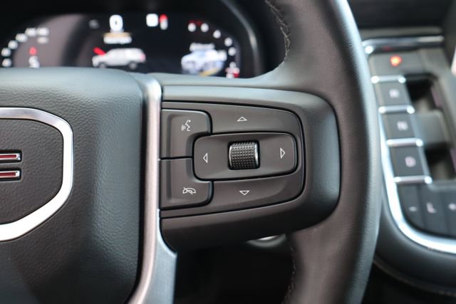 Used 2023 GMC Yukon SLT w/ SLT Luxury Package AWD/4WD image 22