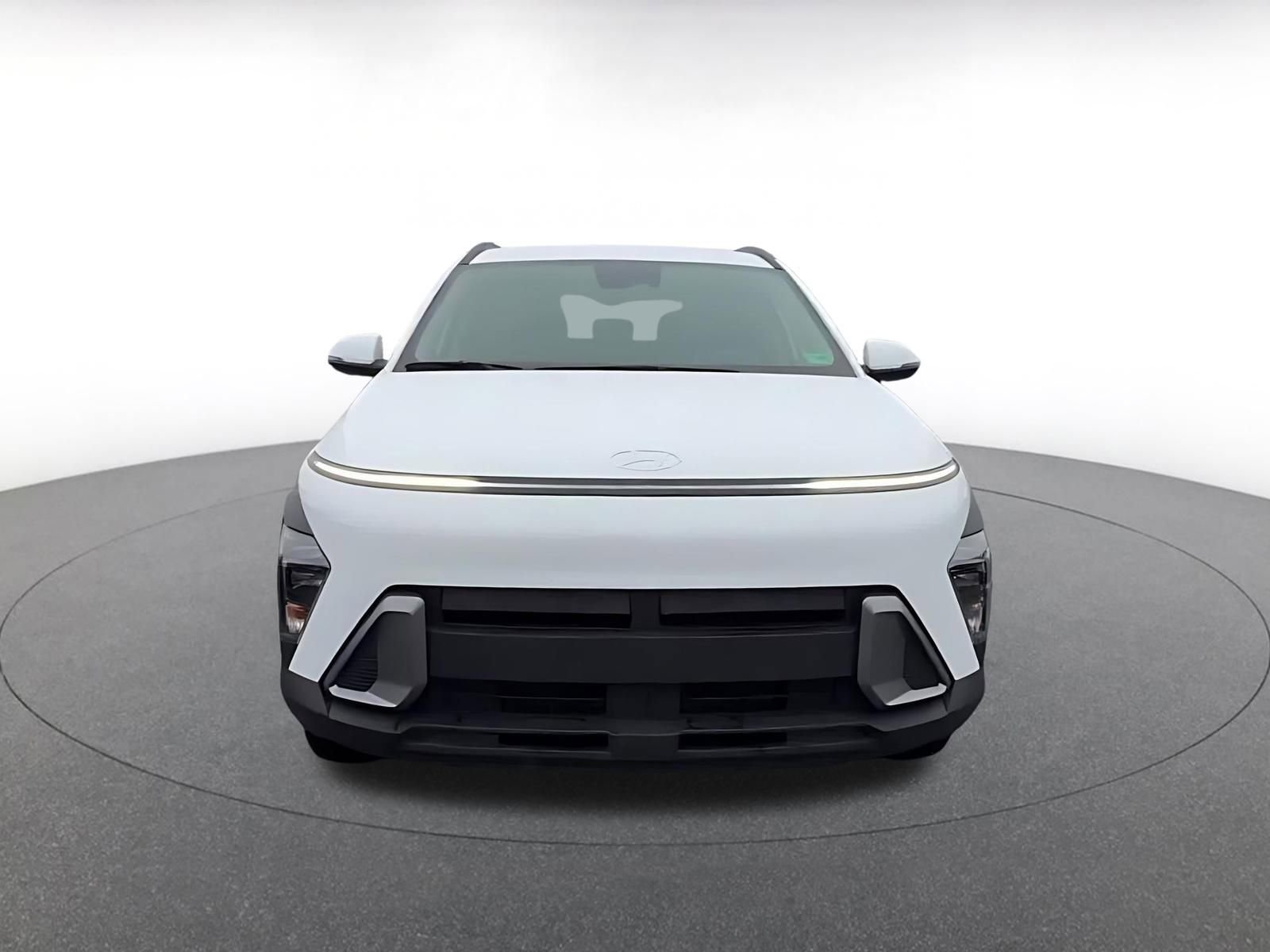 Used 2025 Hyundai Kona SEL image 4