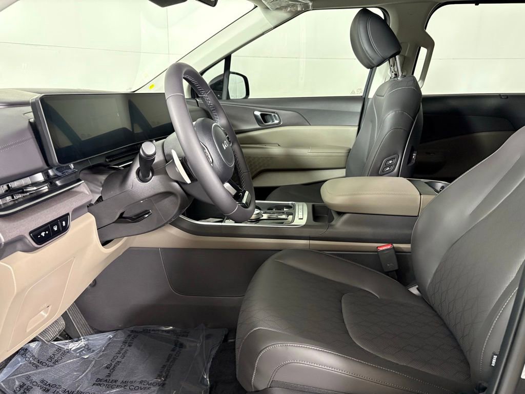New 2026 Kia Carnival EX FWD image 19