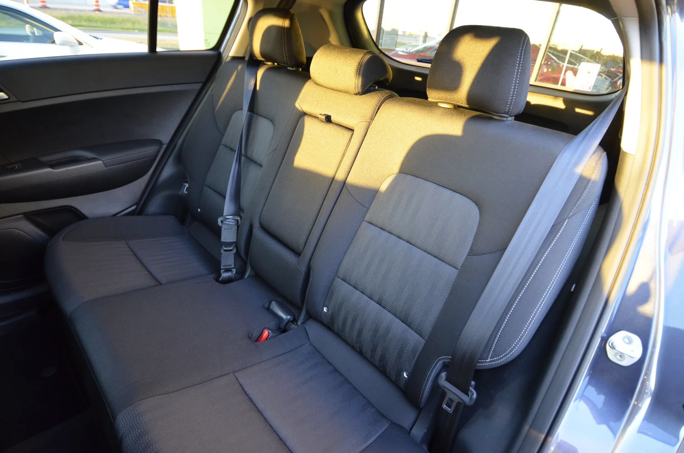 Used 2020 Kia Sportage LX AWD/4WD image 23
