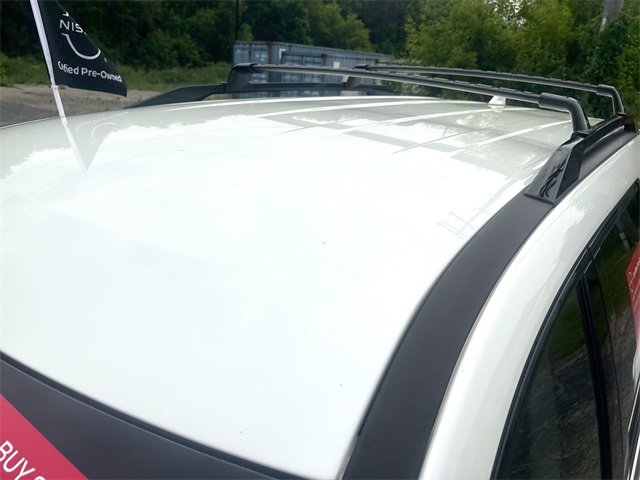 Certified 2022 Nissan Pathfinder SV image 30