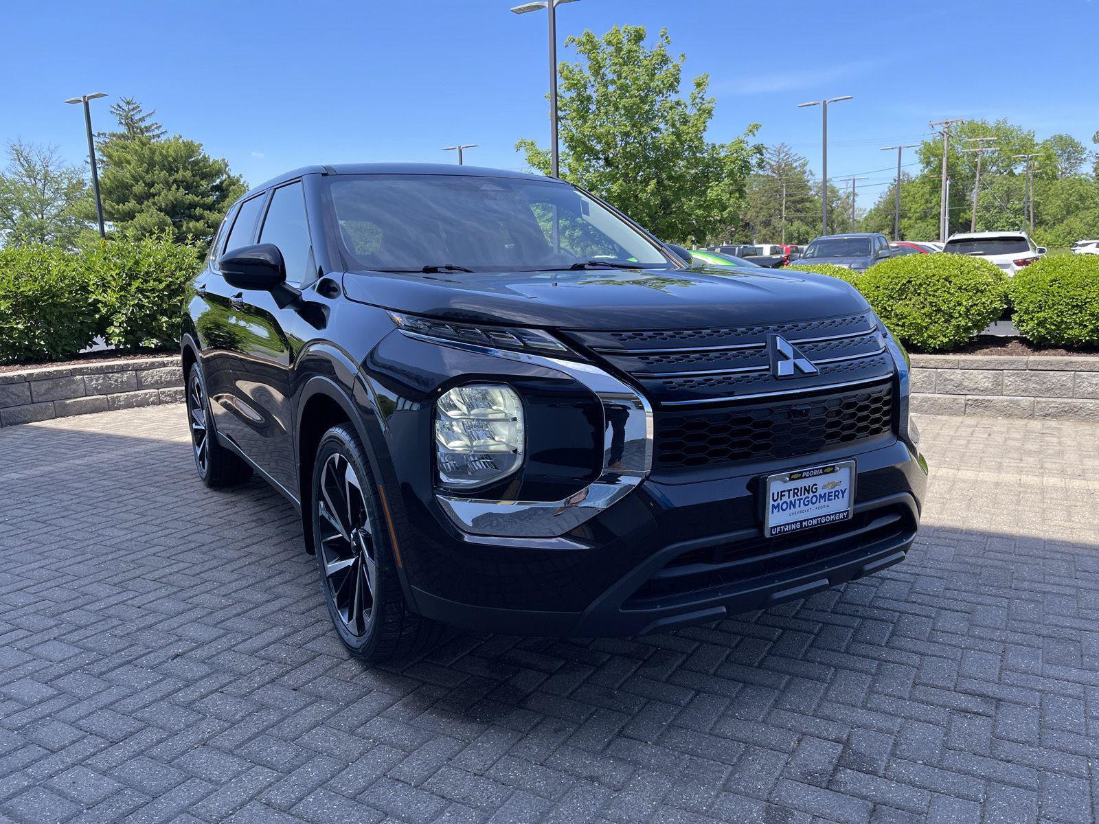 Used 2022 Mitsubishi Outlander ES FWD image 7