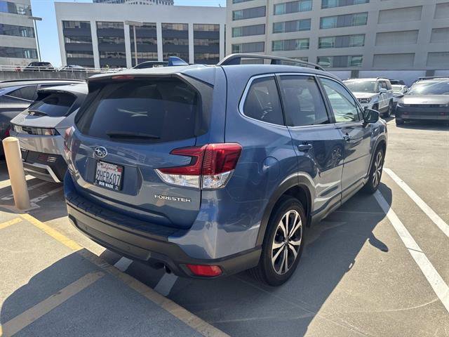 Used 2021 Subaru Forester Limited AWD/4WD image 4