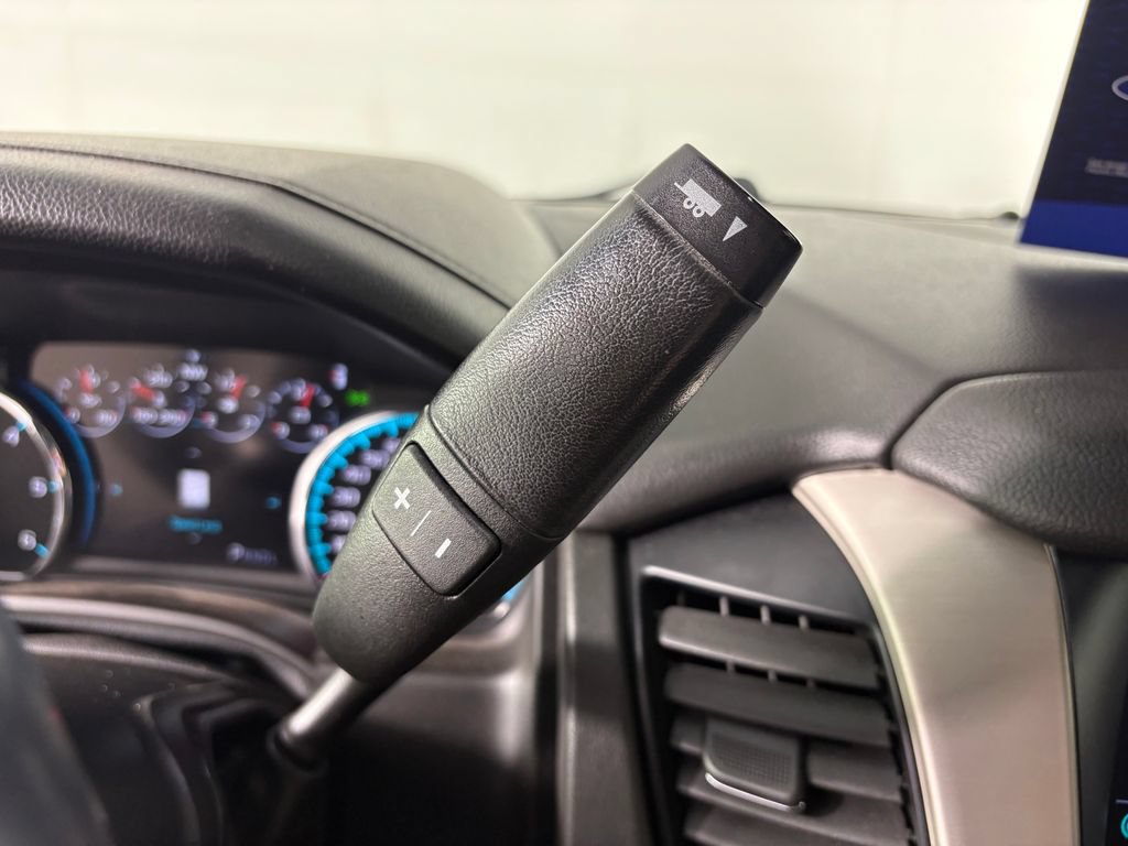 Used 2019 GMC Yukon Denali w/ Open Road Package AWD/4WD image 21