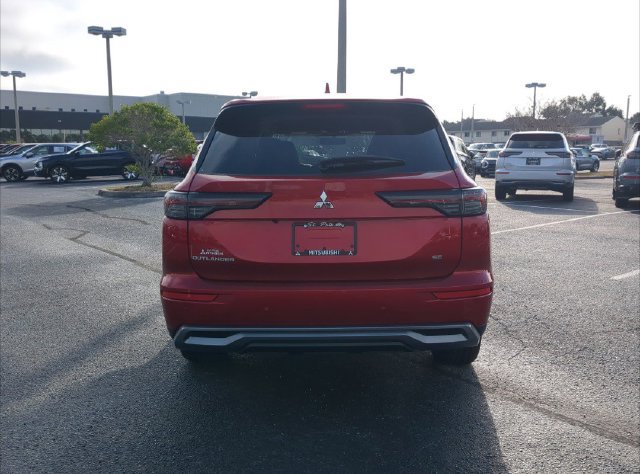 New 2026 Mitsubishi Outlander SE FWD image 7