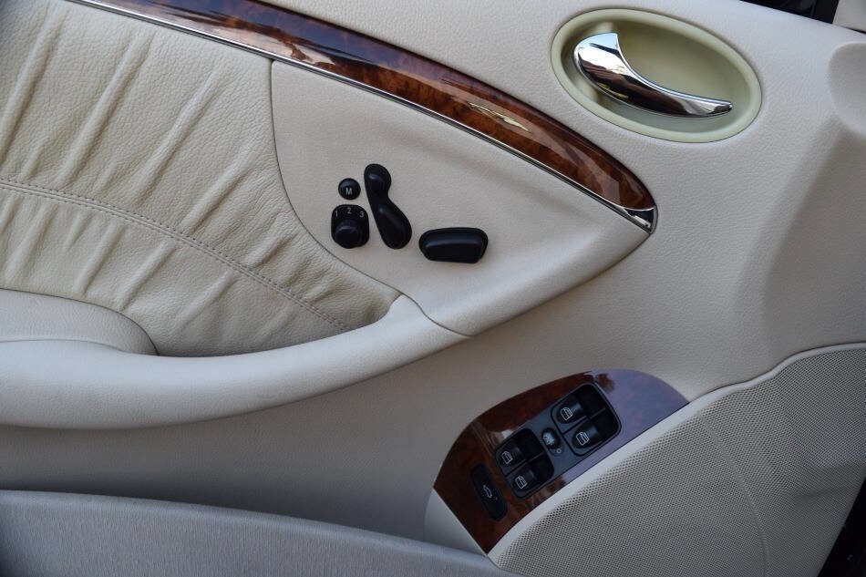 Used 2007 Mercedes-Benz CLK 350 Cabriolet image 77