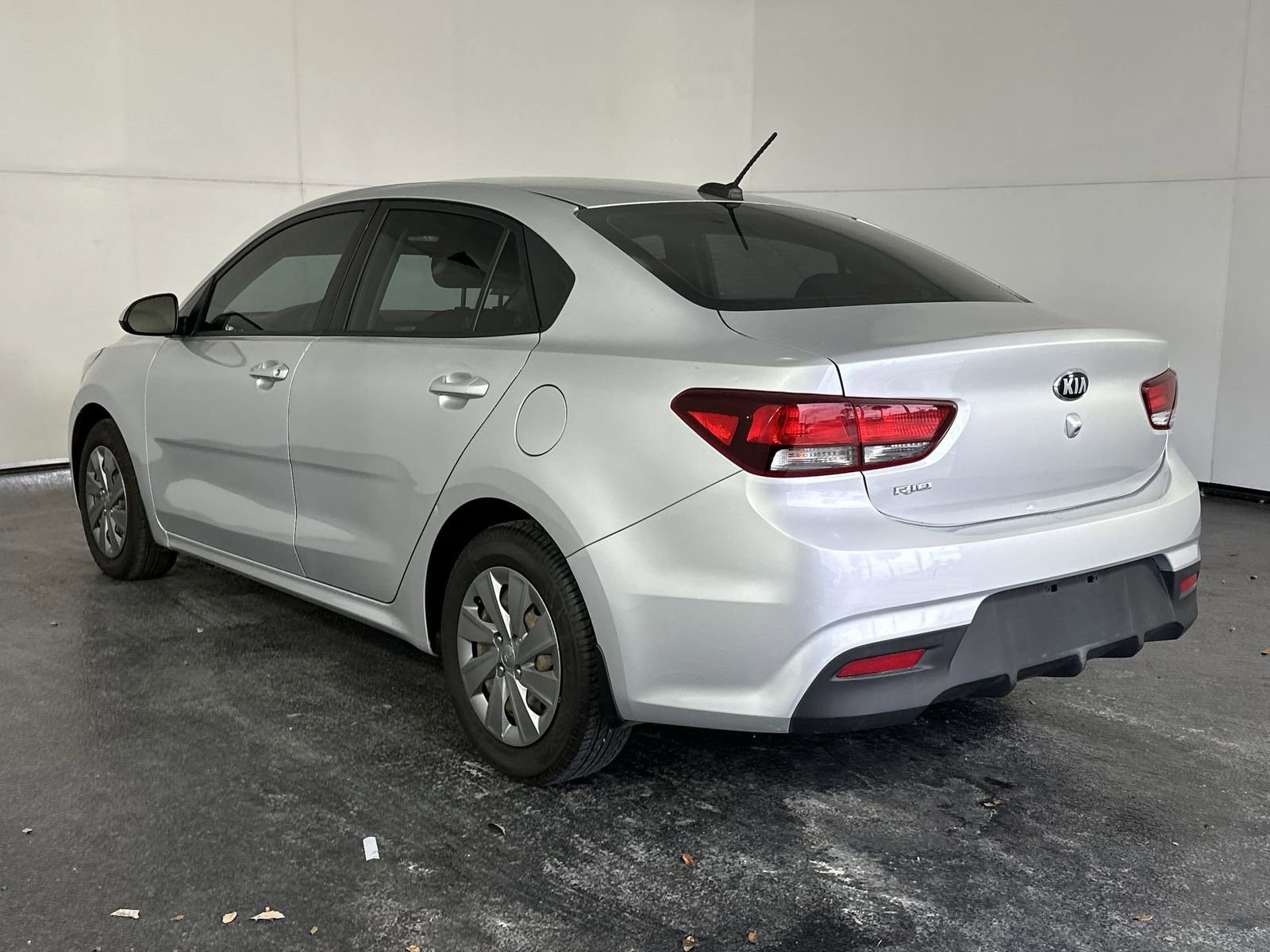 Used 2020 Kia Rio LX image 6