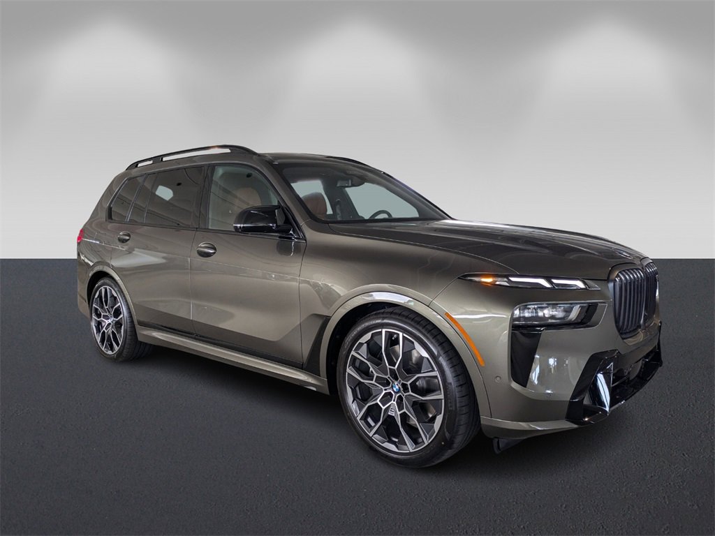 New 2026 BMW X7 M60i video 1