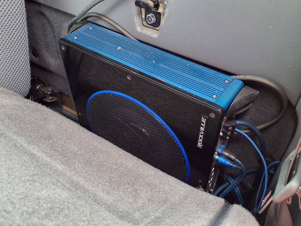 Used 2017 Nissan Frontier SV w/ SV Value Truck Package image 16