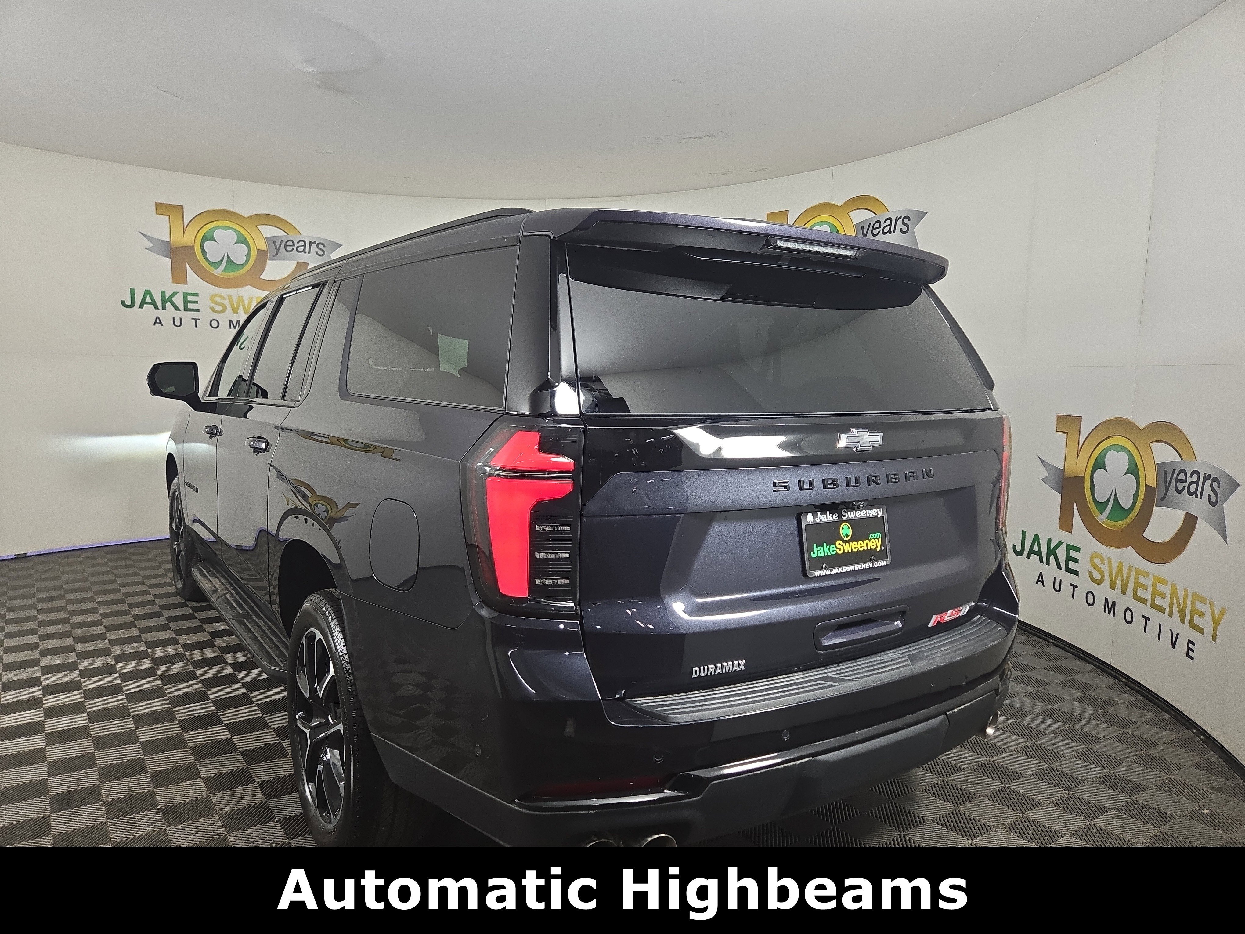 Certified 2025 Chevrolet Suburban RST w/ Comfort Package image 6